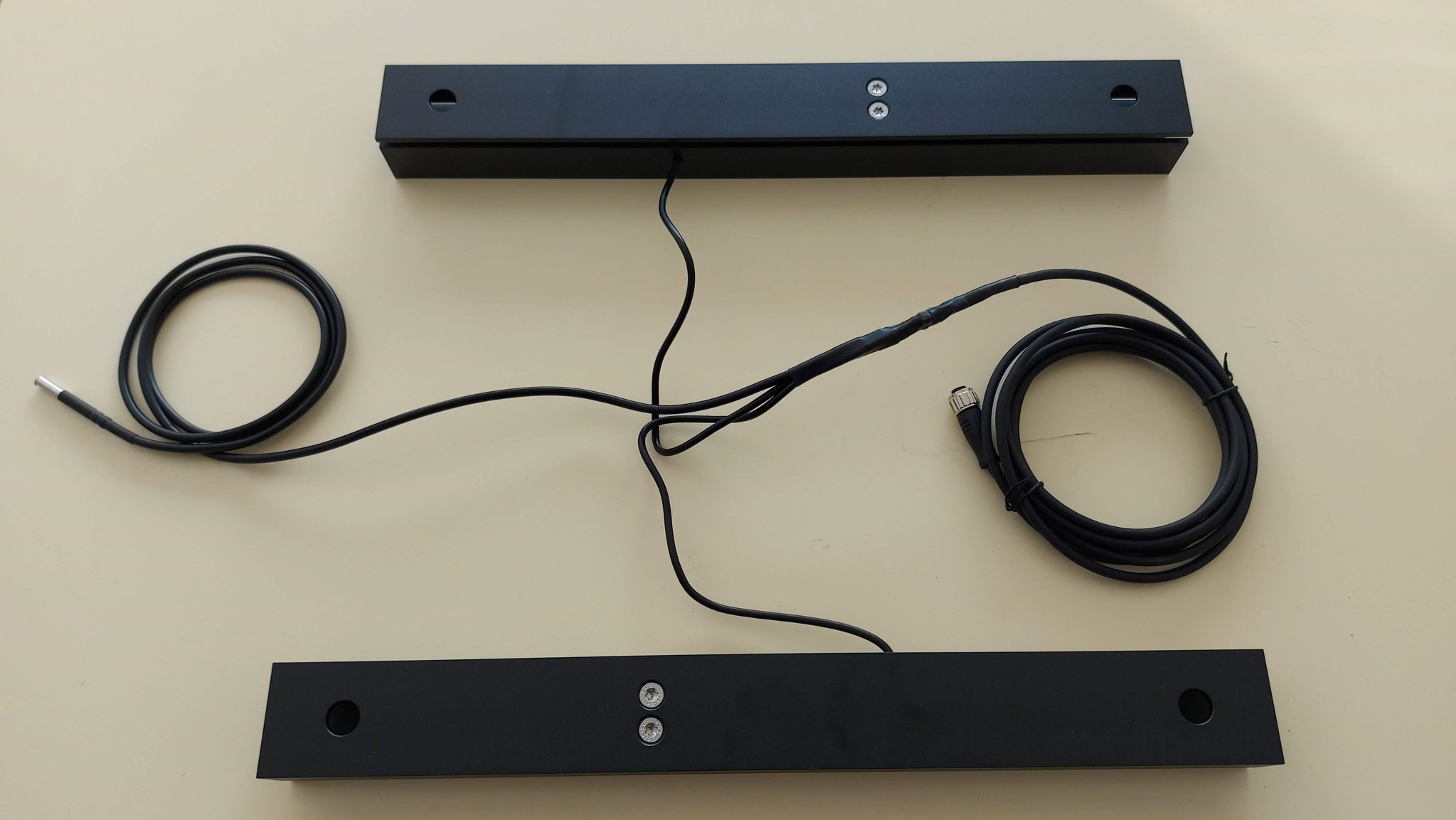 Picture of Brutraumtemperatur und Luftfeuchtigkeitssensor  